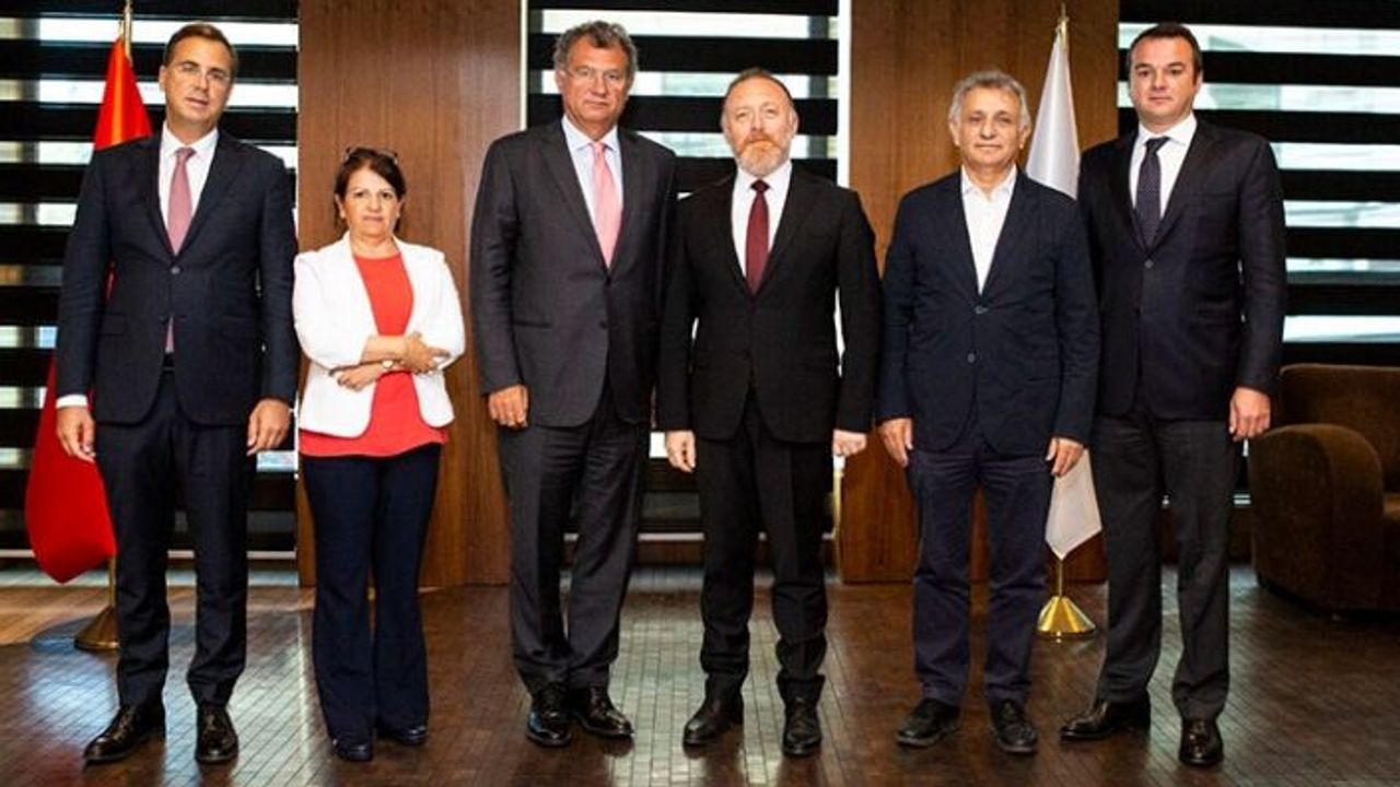 TÜSİAD ile HDP buluşması: "Korku duvarları yıkılıyor