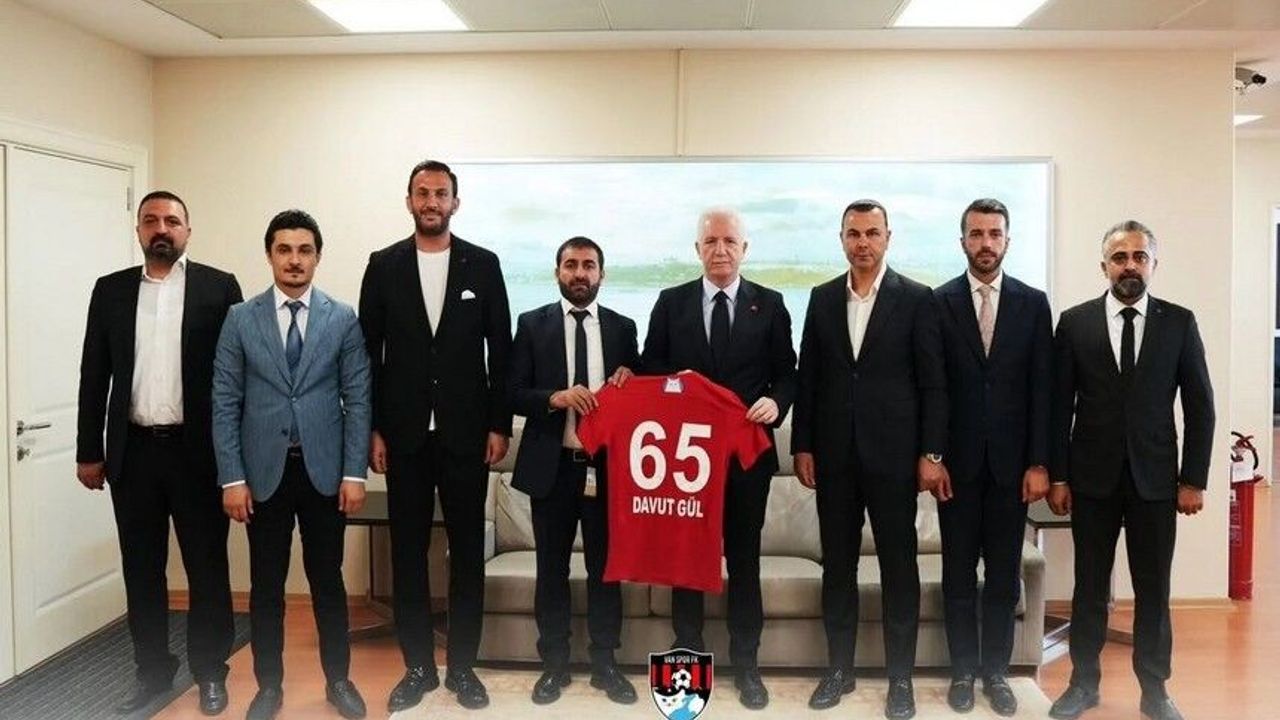 Vanspor Yönetimi İstanbul'da: önemli görüşmeler ya