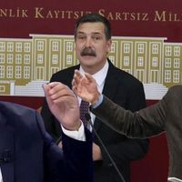 SİYASET