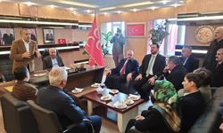 AK Parti Başkan Adayı Arvas MHP'yi Ziyaret Etti