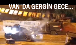 Van'da gece boyu tecrit protestosu