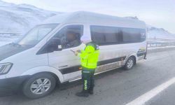 Van’da 134 araç trafikten men edildi, yüzlerce araca ceza kesildi