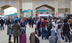Van Kapıköy sınır kapısından kaç kişi giriş yaptı?