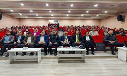 Van Büyükşehir Belediyesi, konservatuvar turnesi Bahçesaray'dan başladı