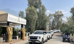 Uluslararası delegasyon tören alanına hareket etti