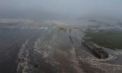 Rusya'da 8.8 şiddetindeki deprem, tsunami alarmı verdi!