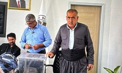 Hakkari Derecik Belediyesi AK Parti’ye Geçti