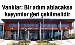 Vanlılar: Bir adım atılacaksa kayyımlar geri çekilmelidir