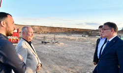 Van Valisi OSB’deki Tekstil Fabrikası İnşaatlarını İnceledi