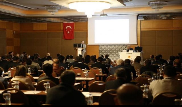 Van’da yüksek bir katılımla Beyin Cerahisi Kongresi yapıldı.
