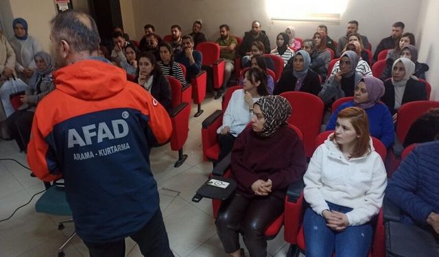 Tuşba İlçe Sağlık Müdürlüğünde, Afet Tatbikatı.