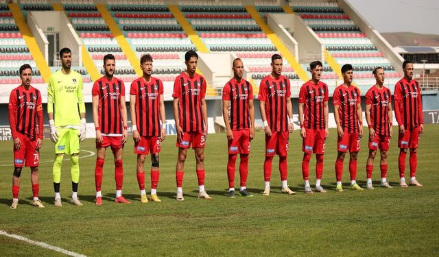 Vanspor'da kalacak isimler belli oldu...!