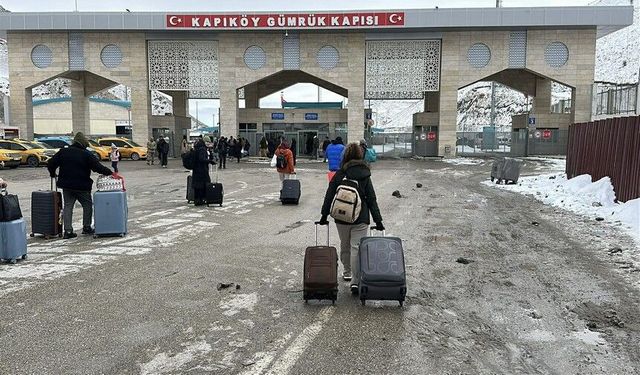 Van'daki Sınır Kapısı'nda İran hareketliliği sürüyor