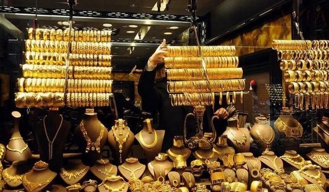 Altın bir anda çöktü: Düşüş tuzak mı, alım fırsatı mı?