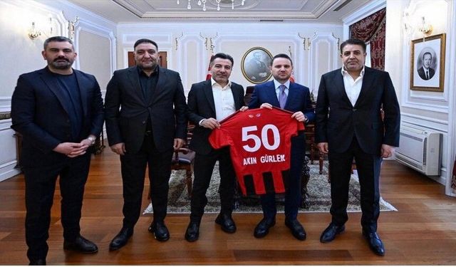 Vanspor FK bir heyetle Adalet Bakanı Görlek ile görüştü