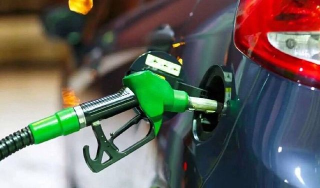 Motorine büyük zam: Bu gece fiyatlar değişiyor!