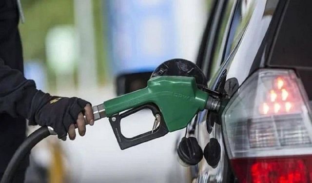 Benzin ve motorine zam geliyor: İşte yeni artışlar