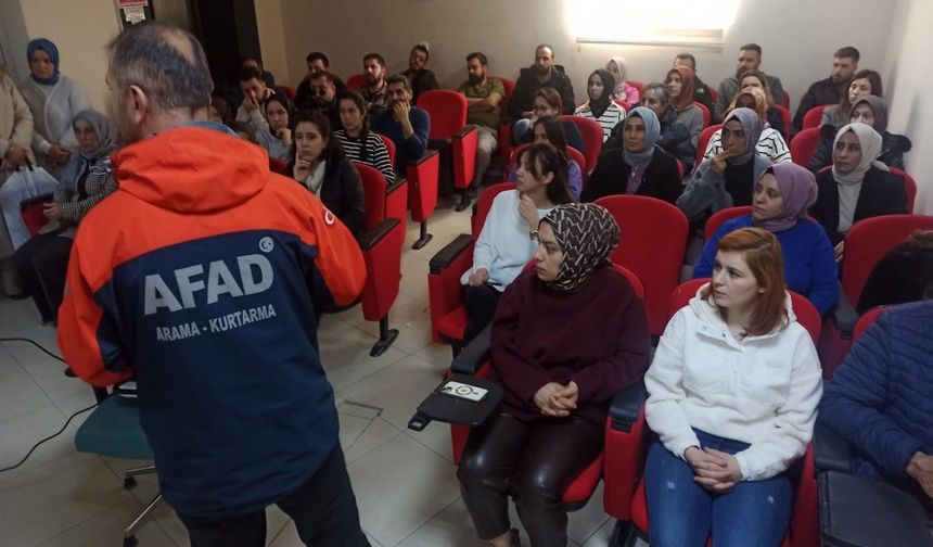 Tuşba İlçe Sağlık Müdürlüğünde, Afet Tatbikatı.