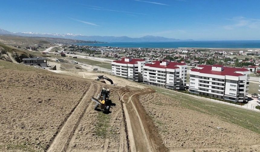 Edremit Belediyesi: 2 Bin Metrelik Yeni Yol Açıldı