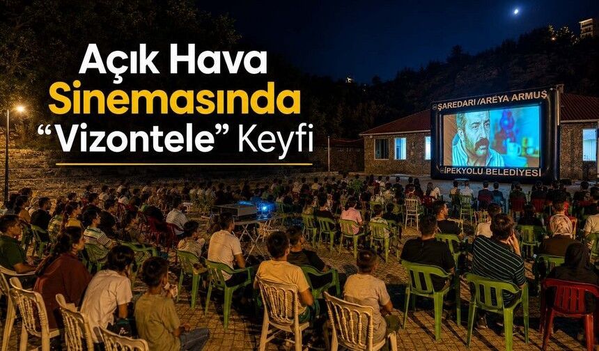 Van'da açık hava sinemasında “Vizontele” keyfi