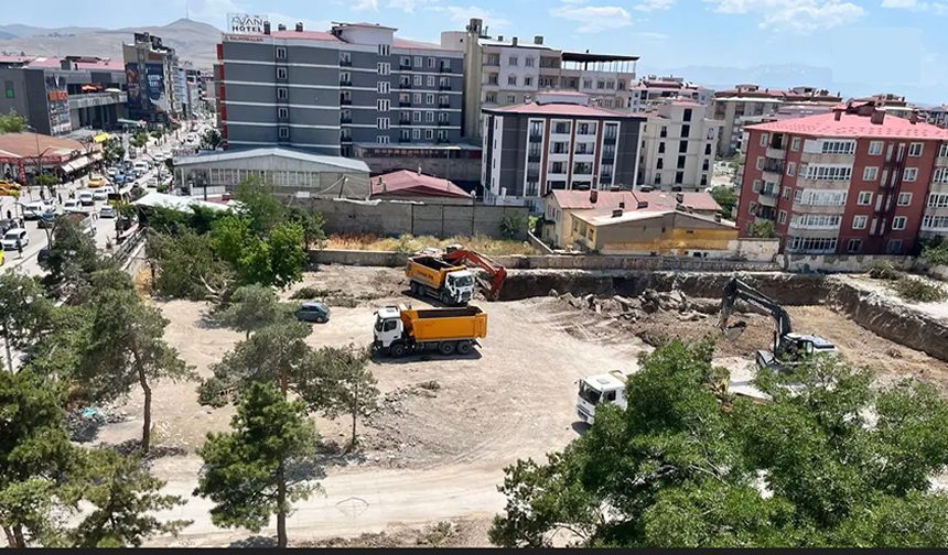Van’daki park alanına askeri lojman inşaatına başlandı