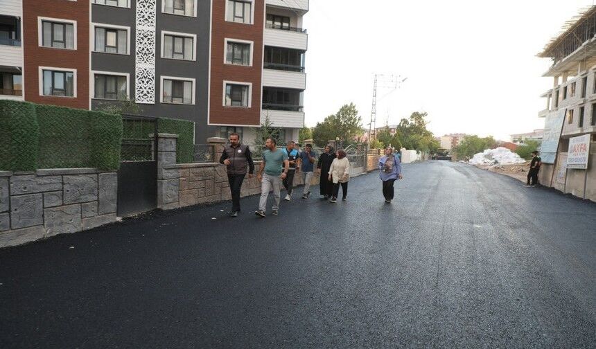 Erciş’te Asfalt Çalışmaları İlçe Genelinde Sürüyor
