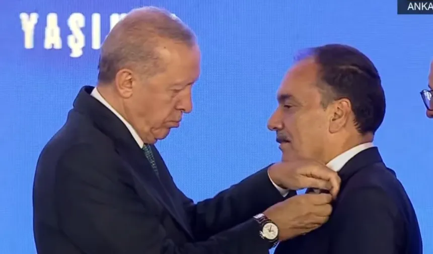 Vanlı İzmir Milletvekili AK Parti’ye geçti!