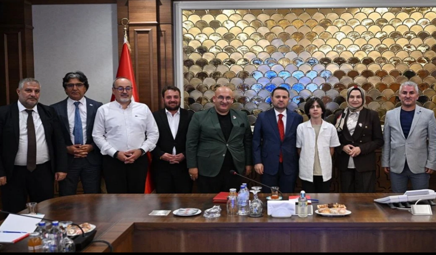TİGAD kanun teklifi taslağını Bakan Gürlek'e sundu