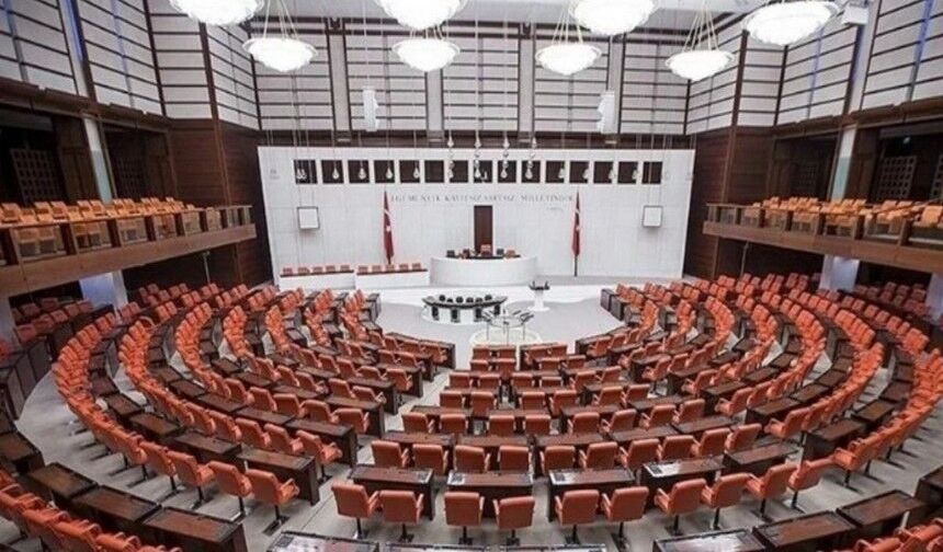 Meclis Açılıyor, Partilerin gündeminde ne var?