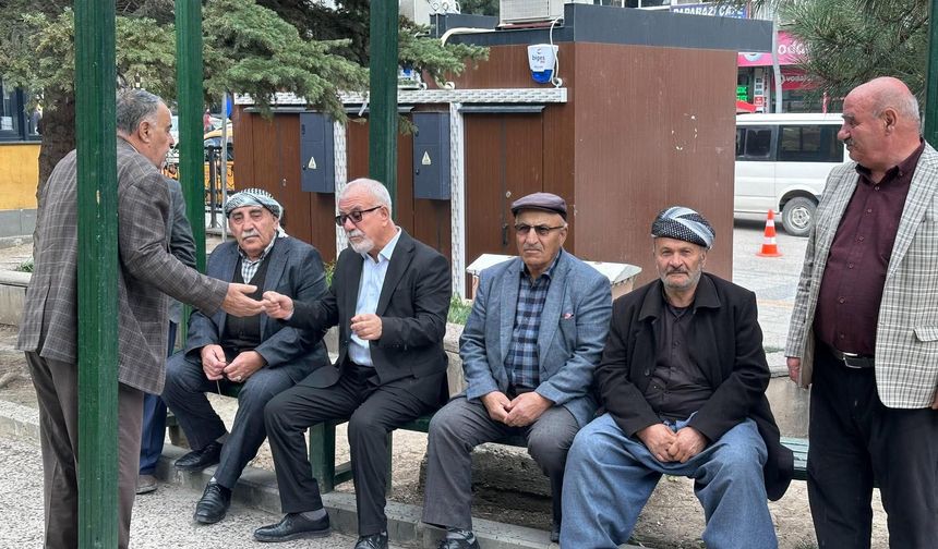 Van’da emeklilerin geçim derdi bitmiyor