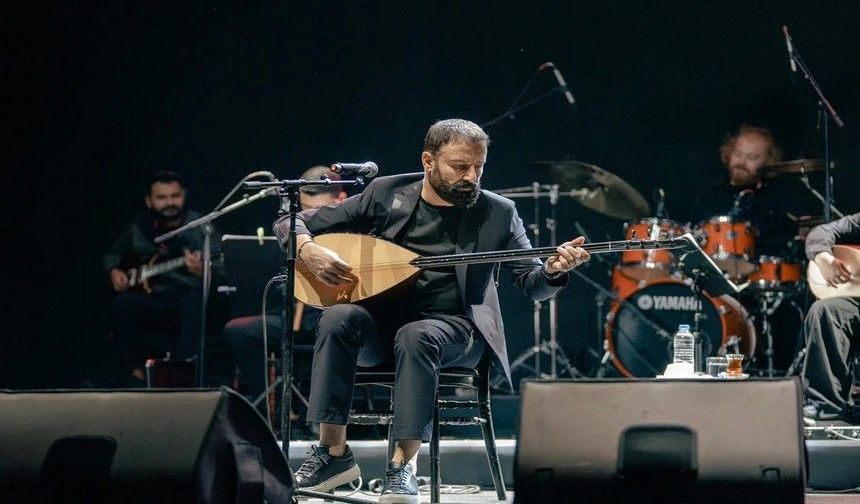 Sevilen Kürt sanatçı Delil Dilanar Van’da sahne alacak!