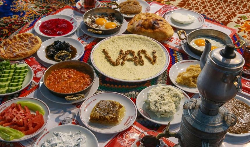 Van Kahvaltısı Bavula Nasıl Sığar? Gurbete Dönenlerin Listesindeki 6 Ürün