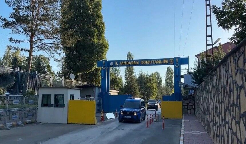Van’da 3 milyar liralık vurgun yapan örgüte operasyon!